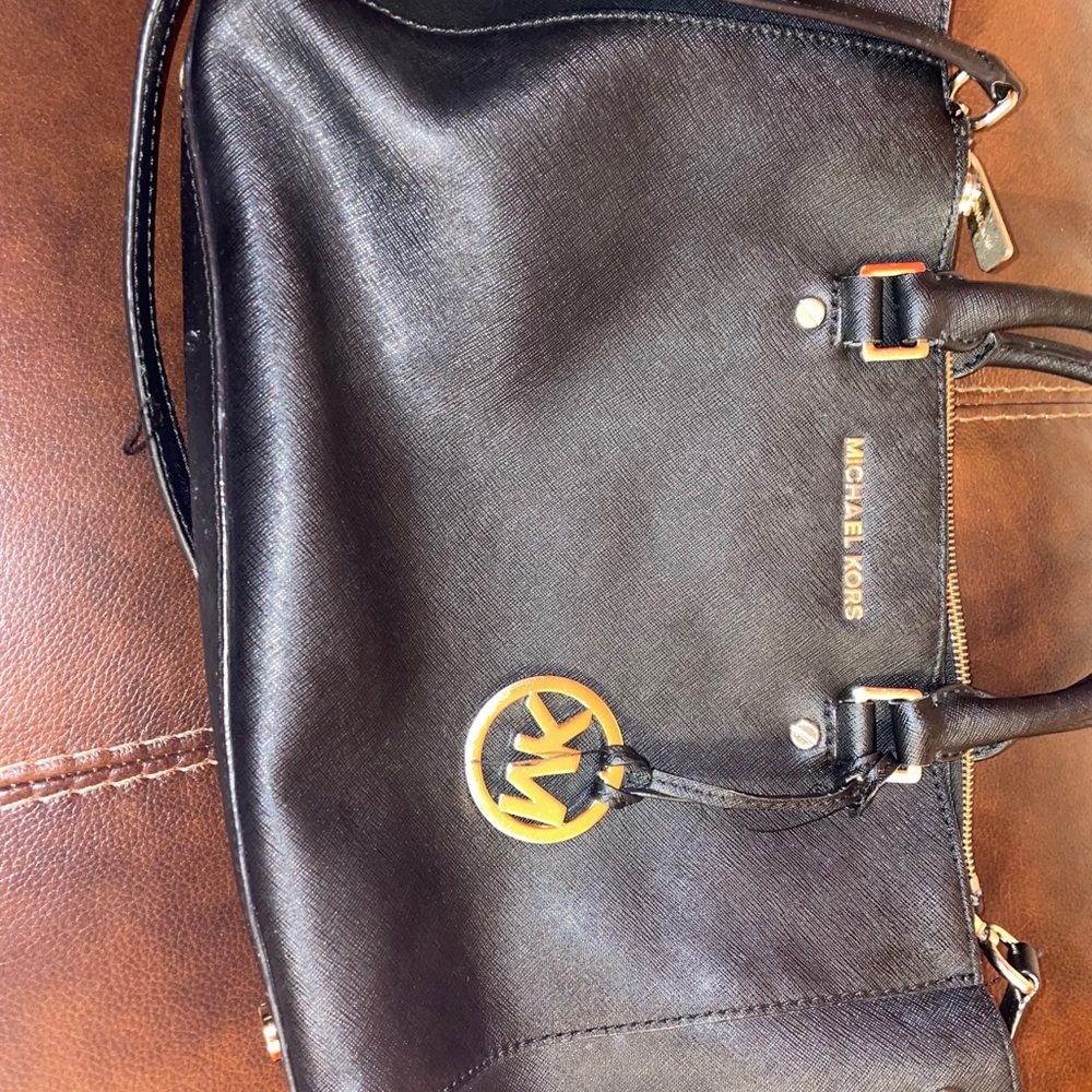 Black Michael Kors Tote